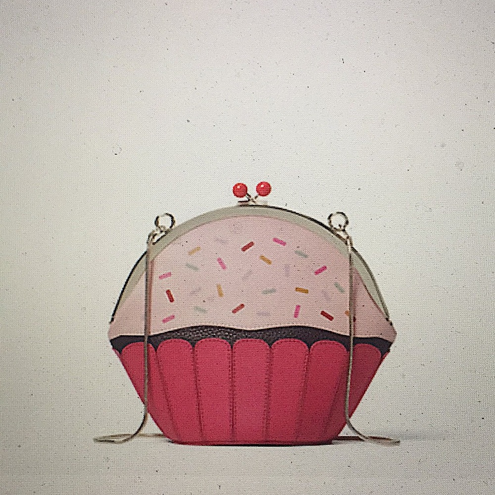 ♠️KATE SPADE - TAKE THE CAKE CUPCAKE CBDY (NWT)